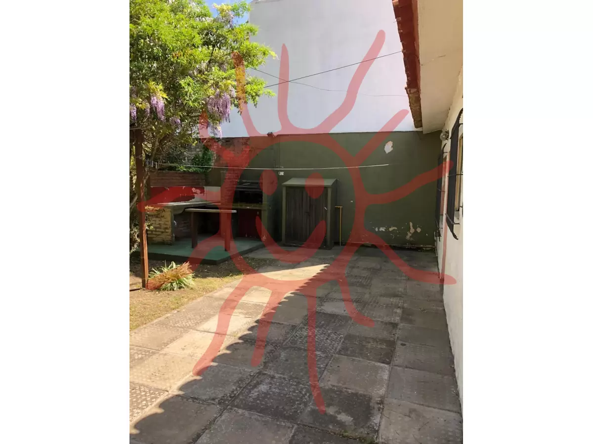 Foto del frente de la unidad clave 566