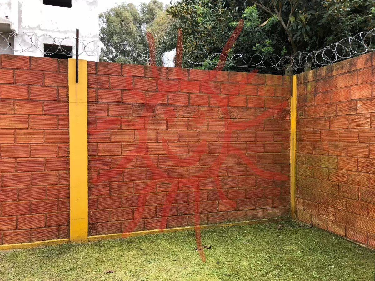 Foto del frente de la unidad clave 199