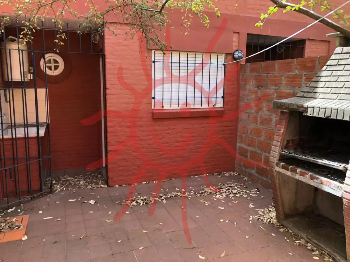 Foto del frente de la unidad clave 166